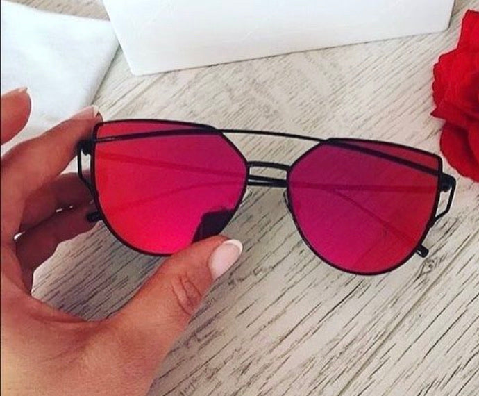 – Sunglasses Cat Eyed Rum” Red MsMoniquetoyou Mirror